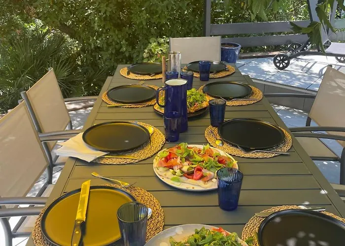 Les Saquedes 48 Villa