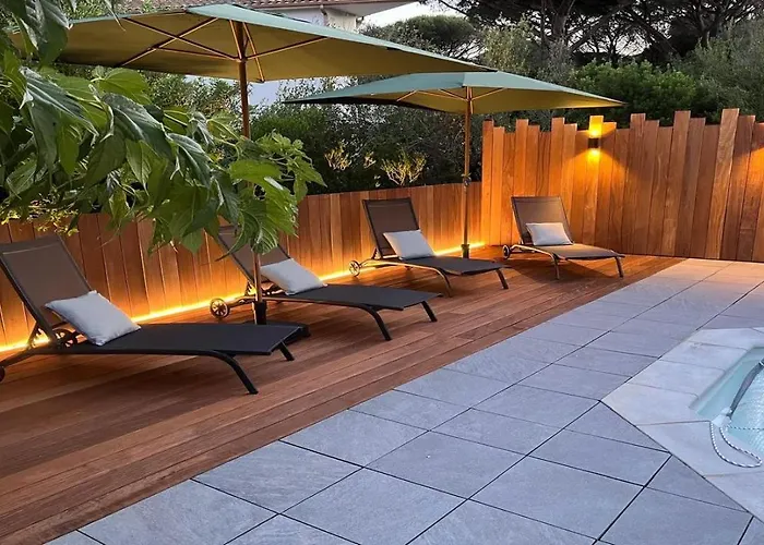 Les Saquedes 48 * Sainte-Maxime