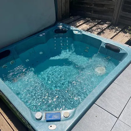 Les Saquedes 48 Villa *